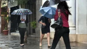 Meteorología anuncia un jueves con ambiente caluroso y tiempo inestable