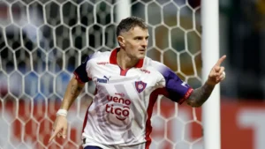 Cerro Porteño da el histórico batacazo en Brasil y acaricia la clasificación