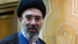 El líder supremo de Irán asegura que Trump suscribió el acuerdo entre ambos países por «desesperación»