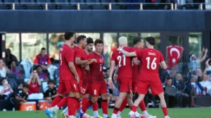Turquía se impone en su último amistoso