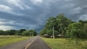Lluvias y tormentas eléctricas para seis departamentos de Paraguay