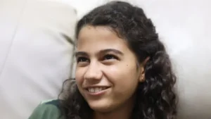 «Comí kétchup y queso y eso me mantuvo consciente»: la BBC habla con la niña de 12 años que sobrevivió 32 horas bajo los escombros tras los terremotos de Venezuela