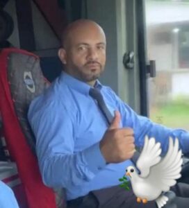 Choque entre omnibus y camion deja un fallecido y dos heridos en Cerro Cora.