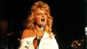 Muere Bonnie Tyler: por qué su clásico de los 80 «Total Eclipse of the Heart» es «la canción más épica de la historia»