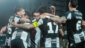 El Libertad de Haedo Valdez golea y se suma a los líderes