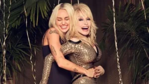 «Un ángel a mi lado»: Miley Cyrus rinde un sentido homenaje a su madrina Dolly Parton