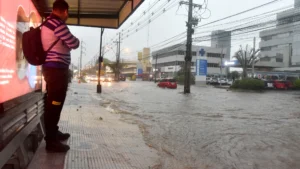 A preparar los paraguas: Anuncian alta probabilidad de tormentas hasta el miércoles
