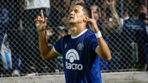 La nueva traba en la negociación por Alex Arce al Inter