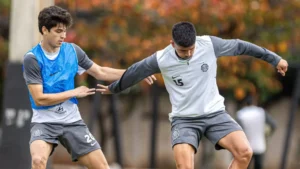 Olimpia entrena apuntando al Vasco da Gama