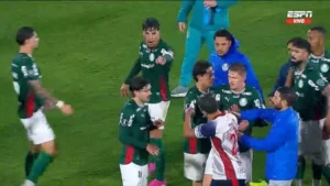 Gustavo Velázquez vs. Gustavo Gómez, final caliente entre capitanes