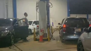 Concejal anuncia investigación sobre combustible y caravana de apoyo a Miguel Prieto
