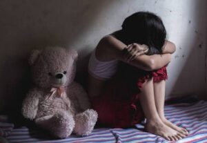 Detienen a un hombre acusado de abusar de su hija de 14 años y dejarla embarazada en Pedro Juan Caballero