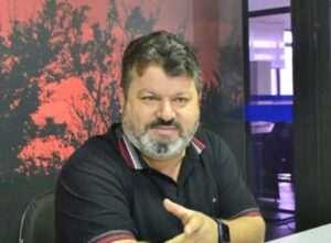 CARLOS BERNARDO GANHA FORÇA E REACENDE SONHO DE PONTA PORÃ VOLTAR À CÂMARA FEDERAL APÓS 32 ANOS