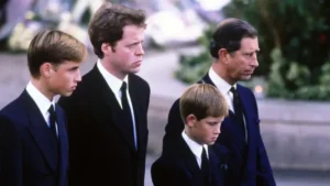 El hermano de Diana de Gales asegura que Carlos III le dijo que se «olvidaría pronto» a la princesa poco después de su muerte