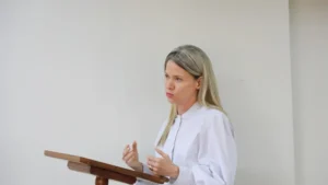 Peña oficializa a Estefanía Laterza de los Ríos como embajadora ante los EEUU