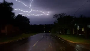 Meteorología anuncia lluvias con tormentas eléctricas para seis departamentos
