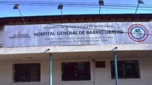 “Nunca tuvimos tomógrafo»: La dura realidad del Hospital de Barrio Obrero
