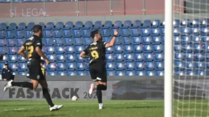 Olimpia golea y se enfoca en la cima