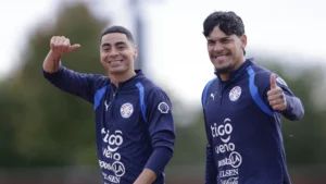 La Albirroja se mueve pensando en Colombia