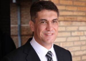 Ronald Acevedo gana con contundencia y asegura un nuevo periodo al frente de la Intendencia de Pedro Juan Caballero