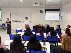 Universidad Interamericana promueve la inteligencia emocional para fortalecer el ambiente laboral