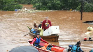 Río Paraná podría alcanzar los 118 metros y agravar las inundaciones