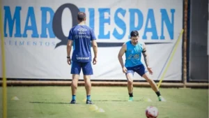 Villasanti muestra su compromiso con el momento del Gremio