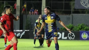 Trinidense tumba a Libertad y da una mano a Olimpia