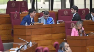 Diputados aprueba prohibición de matrimonio de menores pese a oposición de 15 colorados
